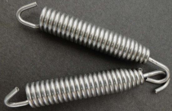 HELIX RACING STAINLESS STEEL EXHAUST SPRING 83MM [495-8300]