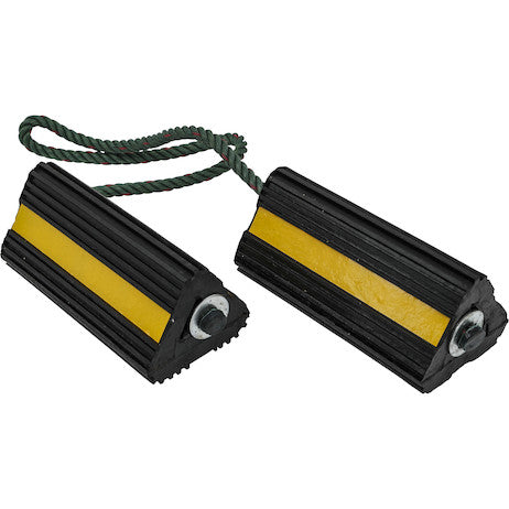 BUYERS PROD WHEEL CHOCK  W/ROPE PR 4X4X8 [WC24483]