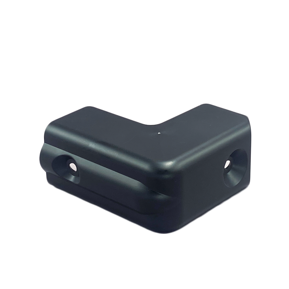 B&B MOLDERS TOP REAR CORNER TRIM  LH [94351]