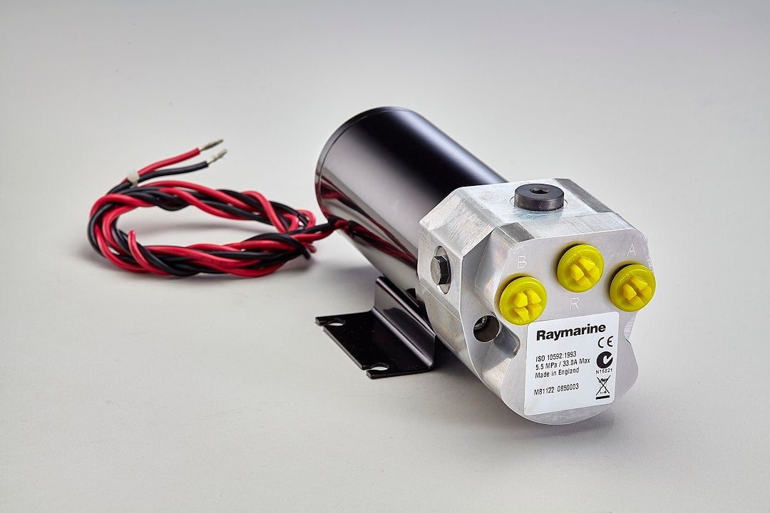 RAYMARINE HYDRAULIC REVERSING PUMP TYPE 3 12V [M81122]