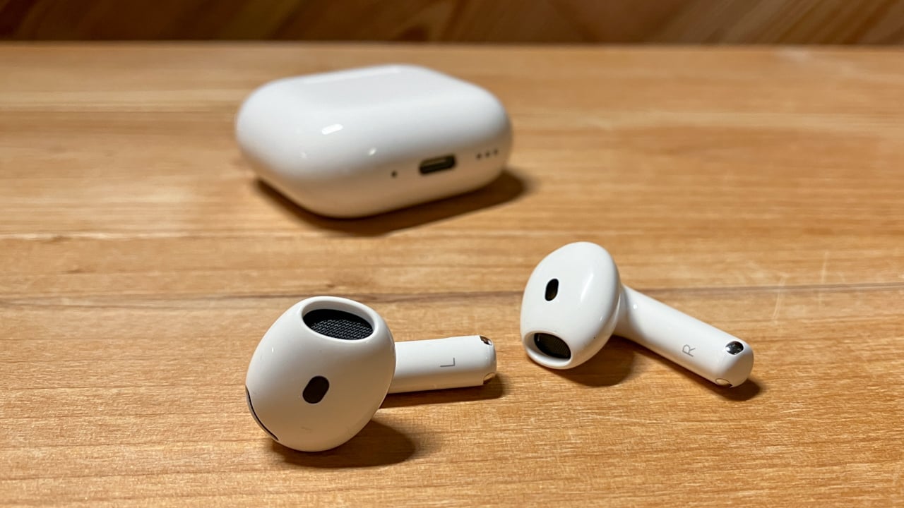 Apple AirPods 4 – with Active Noise Cancellation